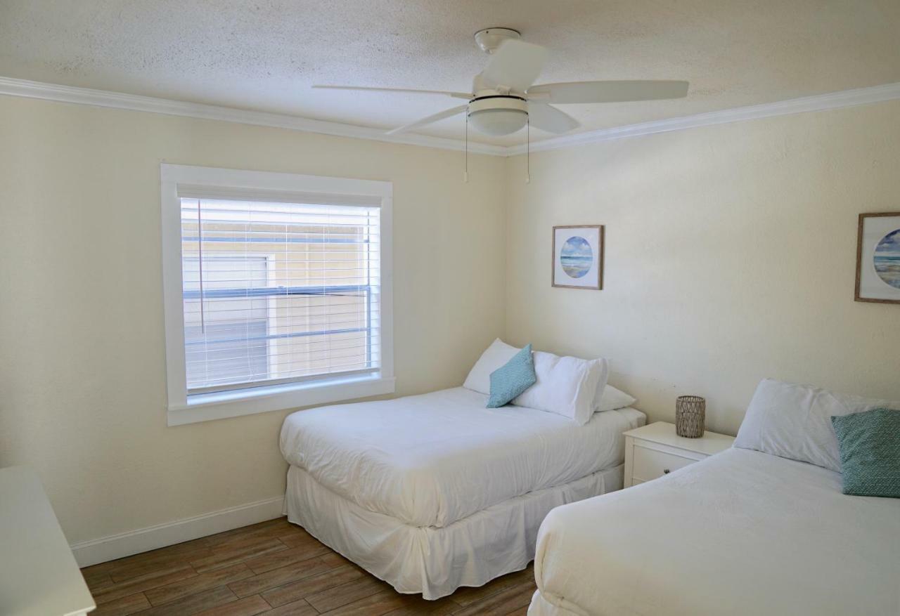 The Molloy - Treasure Island Suites & Cottages St. Pete Beach Eksteriør billede